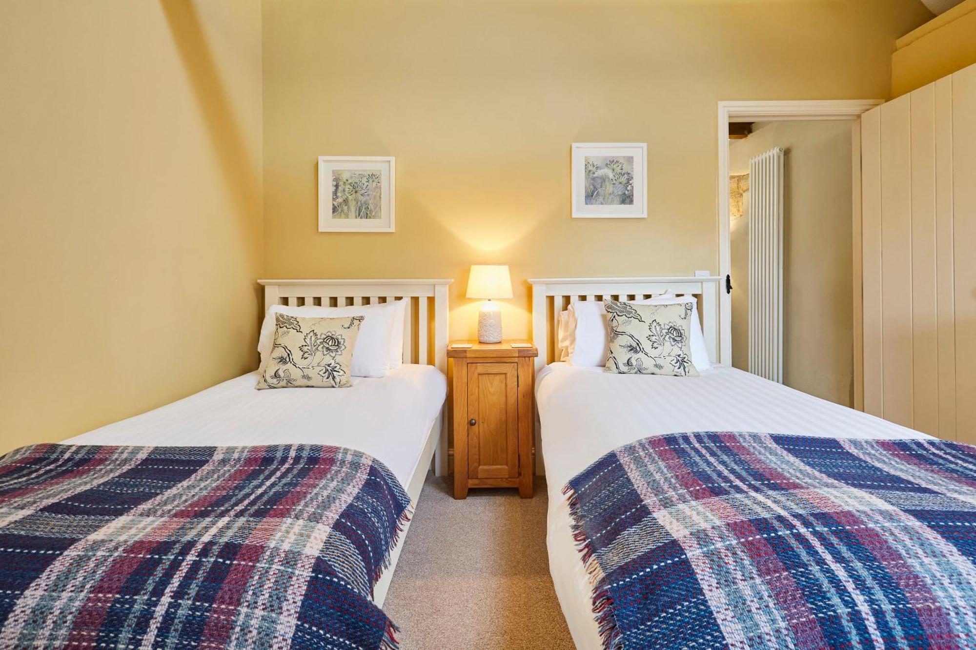 Host & Stay - Tithe Barn Cottages Easington Camera foto
